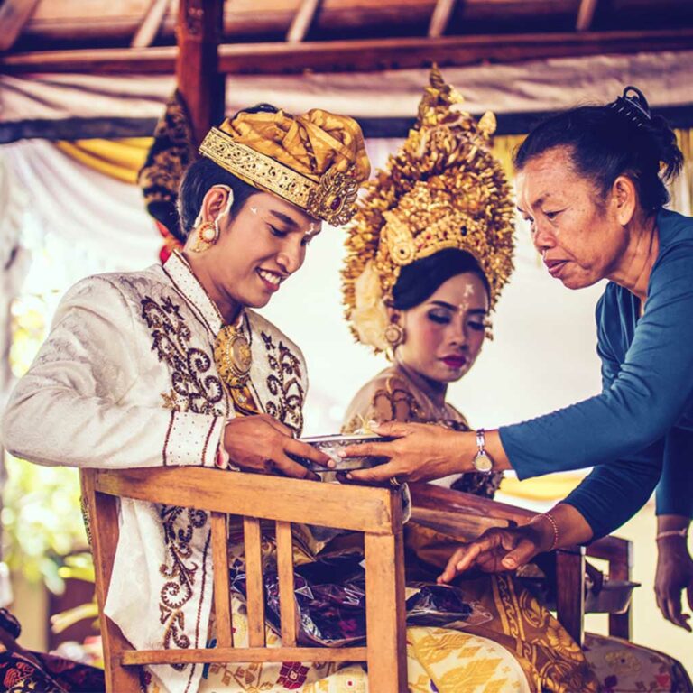 ceremonie-mariage-balinais-traditionnel