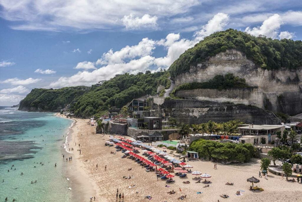 melasti-beach-sud-uluwatu