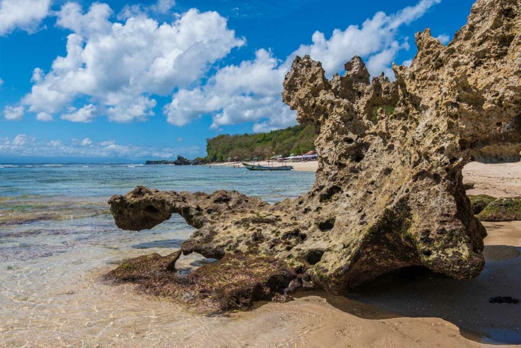 thomas-beach-uluwatu-bali