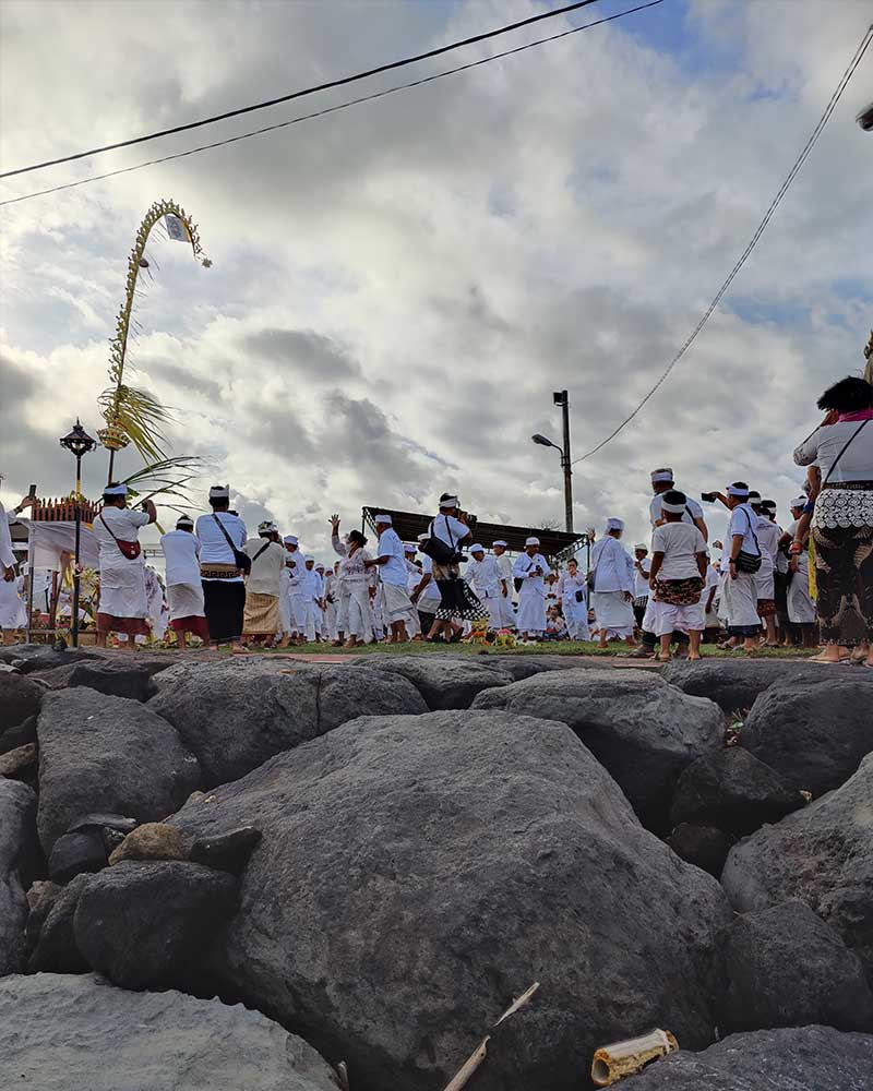 ceremonie-pour-dieux-de-bali