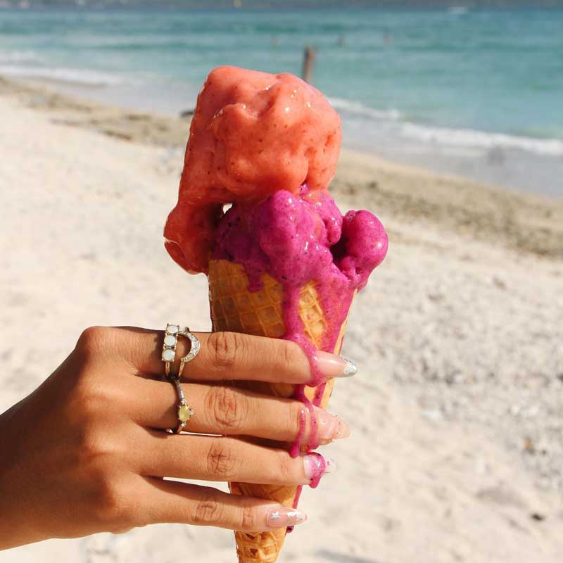 manger-une-glace-gili-air