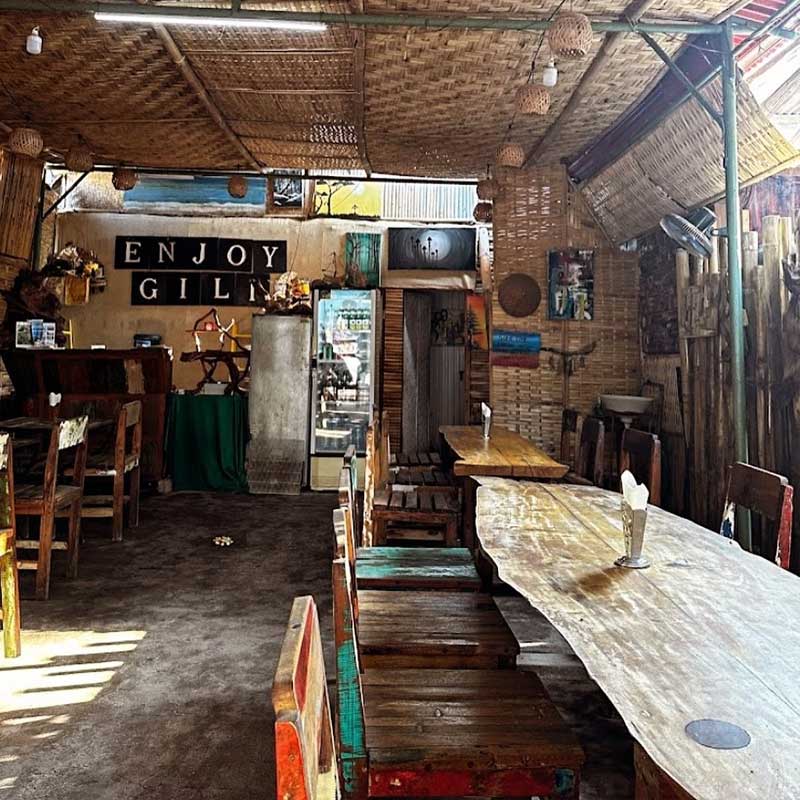 enjoy-gili-warung-trawangan