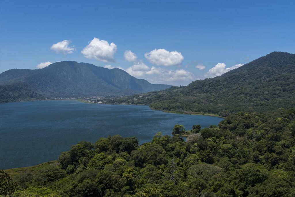visiter-lacs-jumeaux-munduk-bali